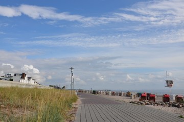 Beginn der Strandpromenade im Ostseebad Dahme
