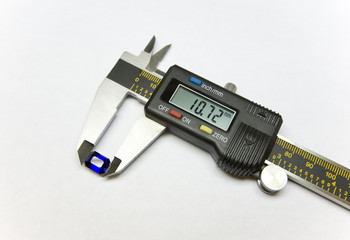 measuring precious stone  , diamonds