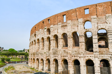 Obraz premium ローマ市内の古代遺跡（イタリア） コロッセオ