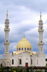 Fototapeta na wymiar Photo of beautiful unusual White Mosque