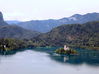 Fototapeta na wymiar Lake Bled in Slovenia