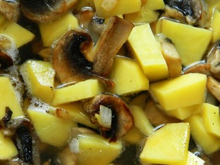 potato and mushrooms