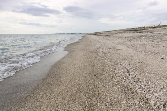 The beauty of the sandy beach on the&nbsp;spit&nbsp;between&nbsp;Pomorie&nbsp;and Aheloy. Pomorie lake. Pomorie spit. Bulgaria