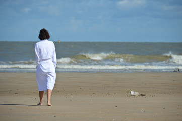 loisir therapie mer iode vacances peignoir plage 