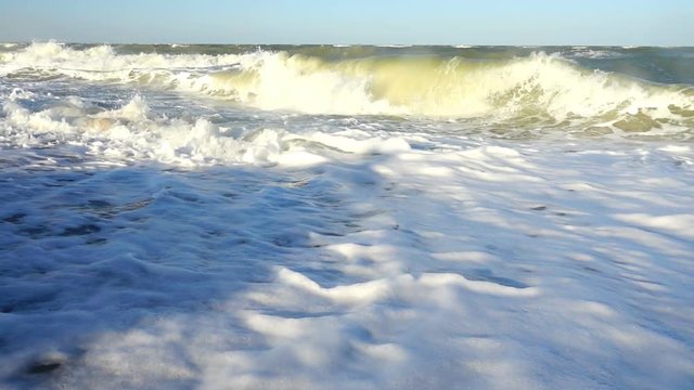 	Sea wave. Slow motion.