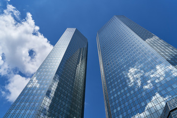 Obraz premium Moderne Bank Gebäude in Frankfurt am Main