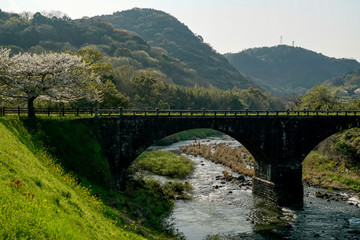 Fototapeta na wymiar 赤松橋
