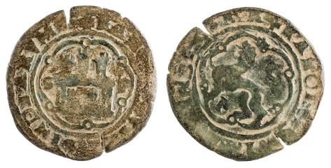 Ancient Spanish copper coin of the King Carlos I. Coined in Santo Domingo. 4 maravedis.