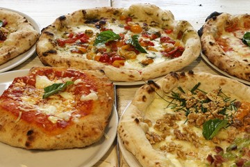 Pizze Napoli con fantasia