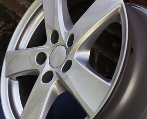 Second hand alloy wheels in store, Aluminium Alloy rims.