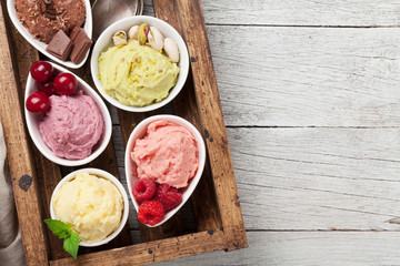 Ice cream with nuts and berries