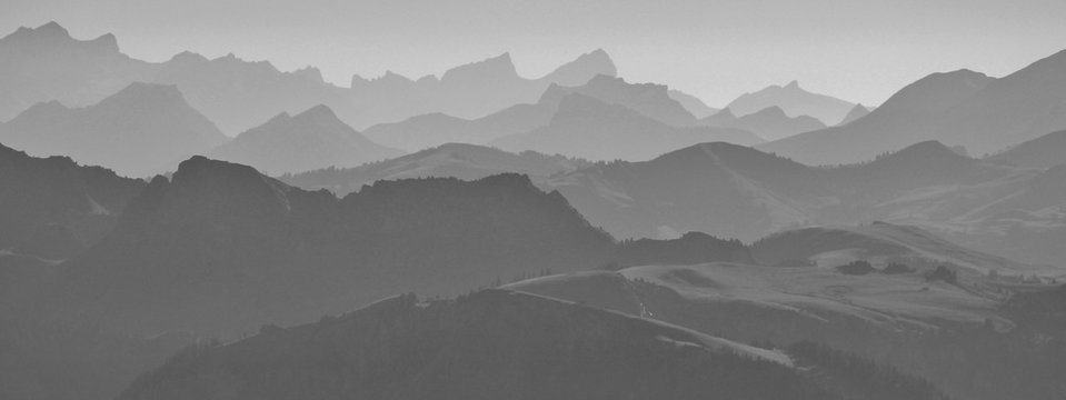 Fototapeta Mountain ranges and hills seen from Mount Niesen, Bernese Oberland.