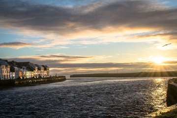 Naklejka premium Morning sunrise in Galway
