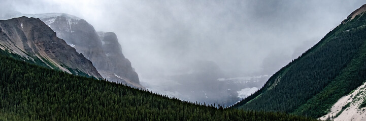 Columbia Icefields Parkway 2