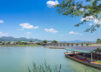 Fototapeta premium 京都 嵐山 渡月橋