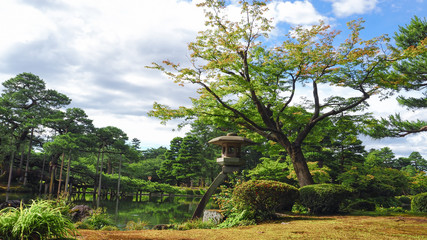 金沢　兼六園　霞ヶ池