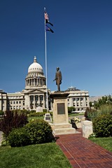 Lincoln Statue und Idaho State Capitol in Boise