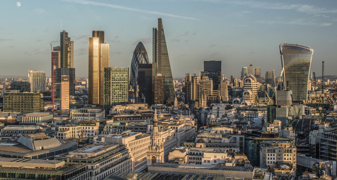 The City of London Financial Centre of the UK © iammattdoran