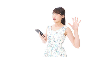 Fototapeta premium 歩きスマホで危険な目に遭う女性