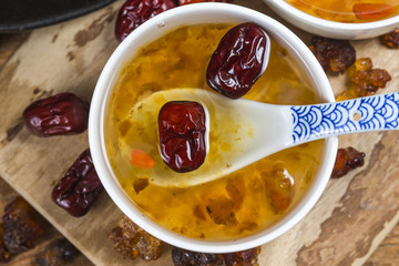 Peach gum and tremella soup