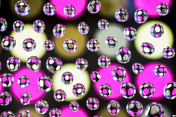 Circle Water Droplets