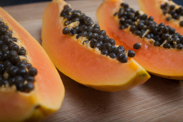 papaya slices