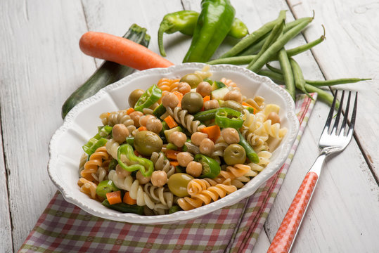cold pasta salad with mixed vegetables