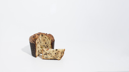 panettone artigianale in una pasticceria