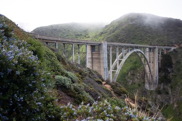 Bixby Bridge im Nebel