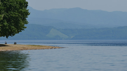 湖畔風景
