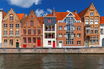 Bruges. Canal Spiegel Rei.