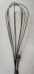single metal wire wisk