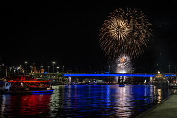 Fototapeta premium SZCZECIN, POLAND - AUGUST 2018: Fireworks festival during Pyromagic 2018 (International Pyrotechnic Show) in Szczecin, Poland 