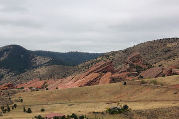 Blick vom Dakota Ridge Trail auf den Red Rocks Park Colorado USA