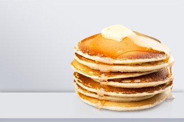 Roast pancakes on desk
