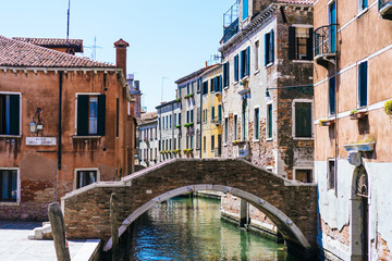 Fototapeta premium Tra le vie di Venezia