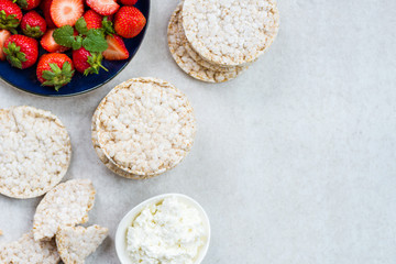 Healthy Snack from Rice Cakes with Ricotta Cheese and Strawberri