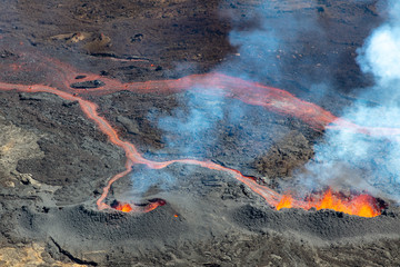 Eruption du volcan de la Fournaise à la Réunion en avril 2018