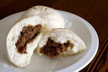 Siopao (Filipino Steamed Dumpling / Pork Bun) Open