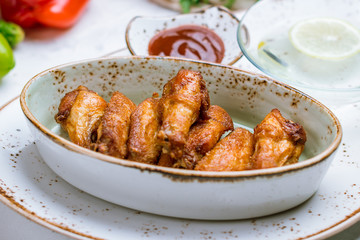 chicken wings in barbecue sauce