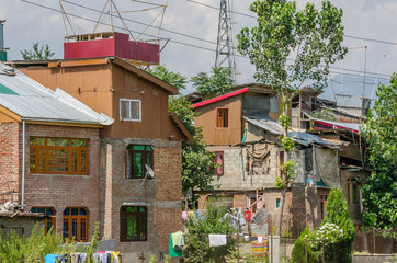 Fototapeta na wymiar Old town Srinagar, ancient wooden and stone houses at Srinagar old city, Srinagar, Kashmir, India..