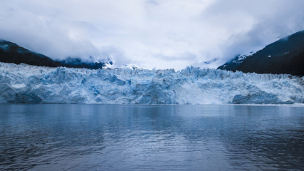 Alaska ocean cruise among icebergs