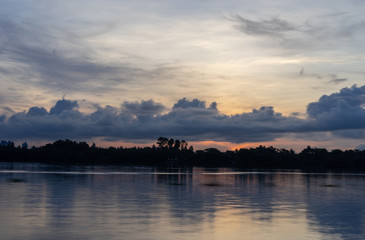 Fototapeta na wymiar Bang Krachao with Chao Phraya River in Morning Sky