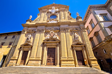 Fototapeta na wymiar Church of San Michele degli Antinori in Florence street view
