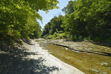 Four Mile creek at low water in mid summer at Wintergreen gorge