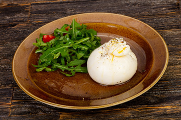 Burrata cheese with oil
