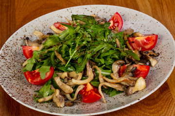 Salad with mushrooms