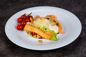 Calad Caesar with grilled salmon