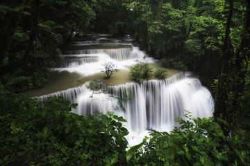 Fototapeta premium Beautiful River and waterfalls Huai Mae Khamin in Kanchanburi Thailand in moonsoon season.
