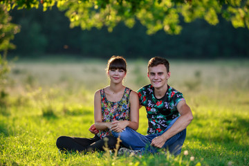 Fototapeta premium Happy couple at sunset